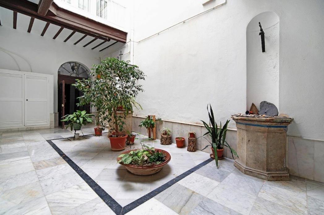 Precioso Alojamiento En Cadiz Junto Al Mercado Luaran gambar